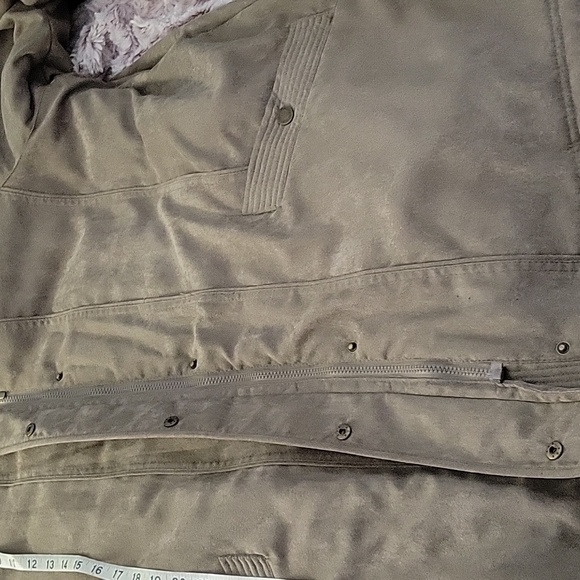 St. John’s Bay 3X Faux Suede Winter Coat With Faux Fur Hood Taupe Gray Parka - Picture 6 of 14